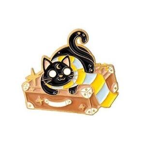 Harry Potter Hufflepuff Suitcase Cats Enamel Pins 387-1